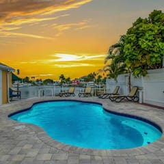 Family Friendly | Dock + Heated Salt Pool