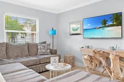 Steps to Beach, Heated Pool, Hot Tub, Shuffleboard