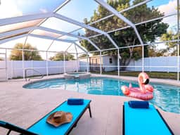 9mi to AMI | Hot Tub | Heated Pool | Game Room