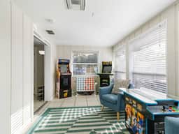 9mi to AMI | Hot Tub | Heated Pool | Game Room