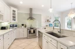Steps to Beach, Fam Friendly, Heated Pool, Hot Tub