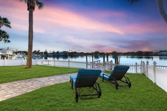 Waterfront Oasis | 2 Ensuite Bedrooms + Office - Image 1