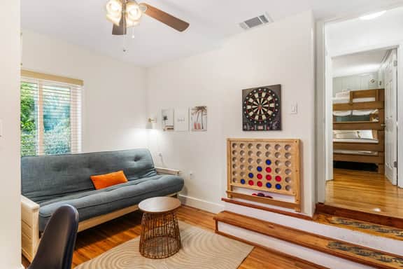 7 MI to AMI | Pool, Hot Tub, Game Room, Fire Pit