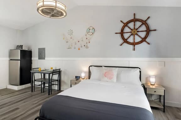 Relax & Reconnect | Heated Salt Pool + Beaches