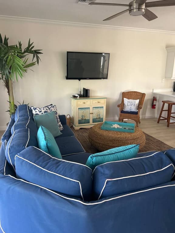 NEW! Steps to Beach, Hot Tub, Pool, Kid Friendly