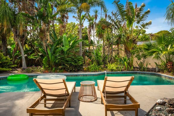 Tampa Oasis - Heated Pool | Fire Pit | Beaches